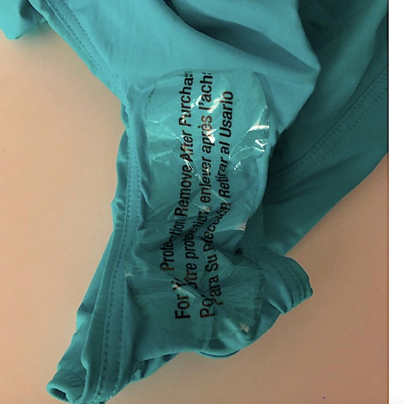 Amoressa by Miraclesuit  Twice Horizon One Piece Swimsuit - Picture 6 of 7